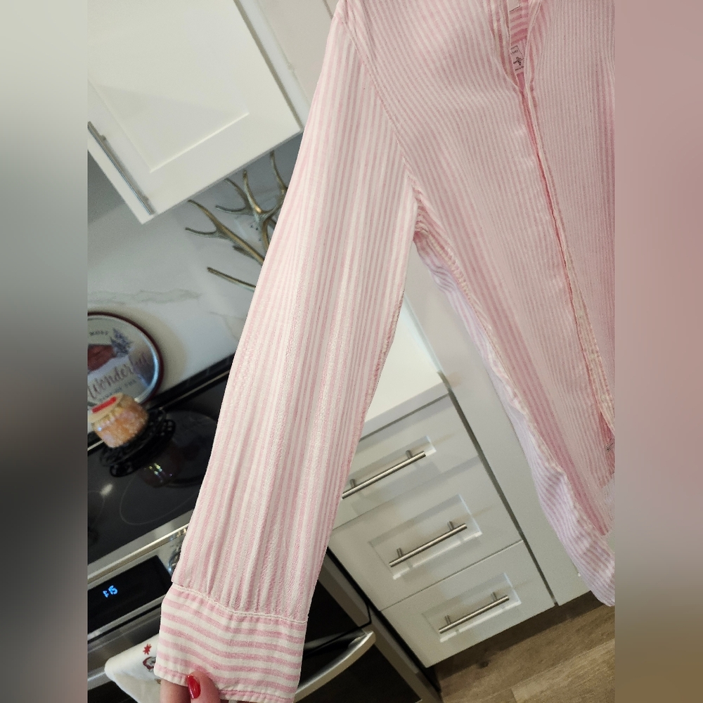 Frank & Eileen Hunter Pink & White Striped Italian Linen Shirt-Dress - Medium - Picture 7 of 11